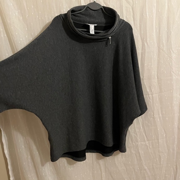 Joseph Ribkoff Poncho Sweater - Picture 4 of 4